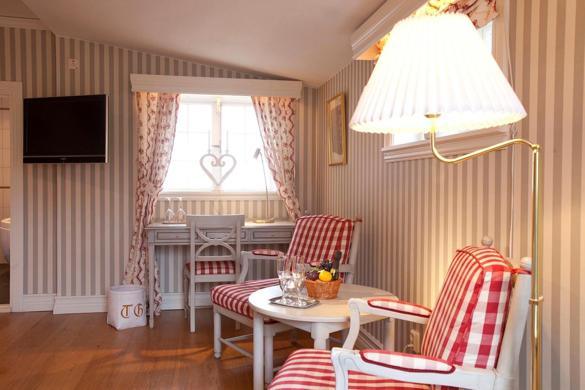 Taellbergsgardens Hotell Esterno foto