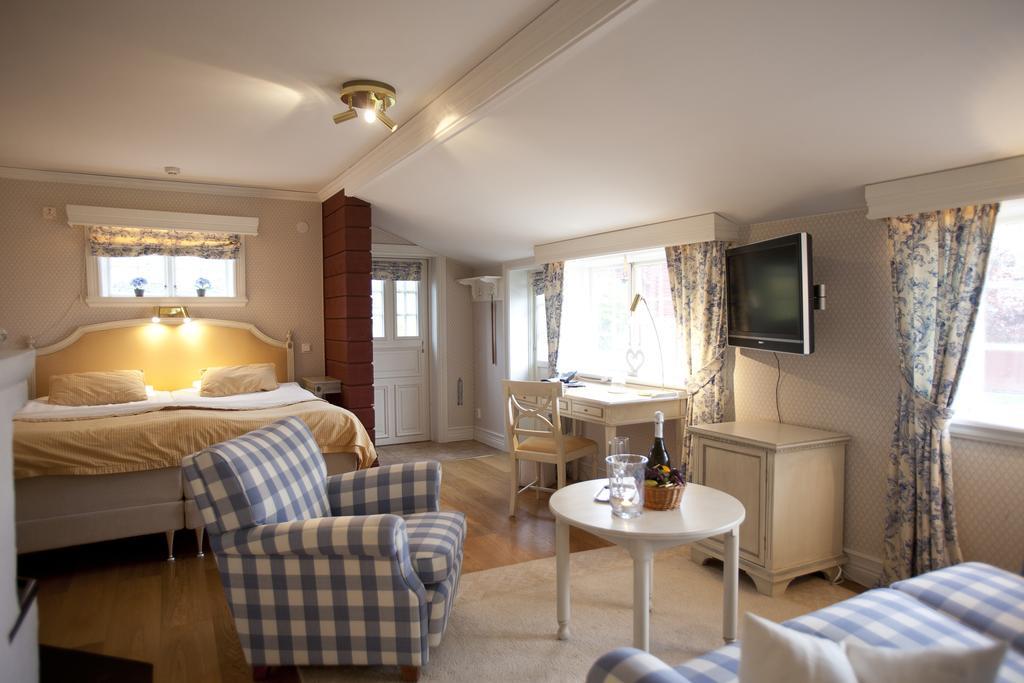 Taellbergsgardens Hotell Esterno foto