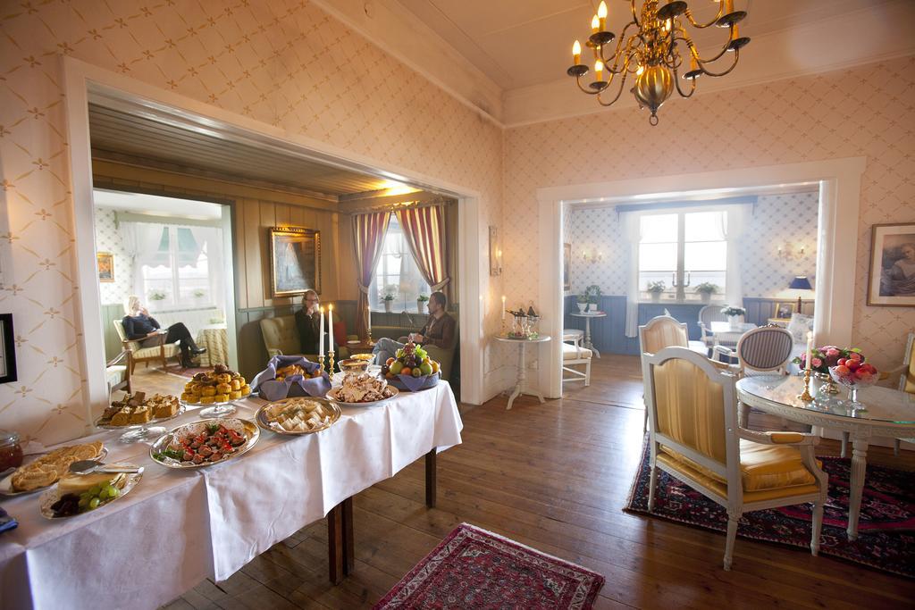 Taellbergsgardens Hotell Esterno foto